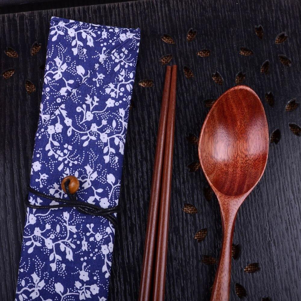 Baguettes et Cuillère Japonaises en Bois avec pochette