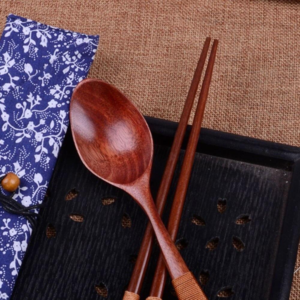 Baguettes et Cuillère Japonaises en Bois avec pochette