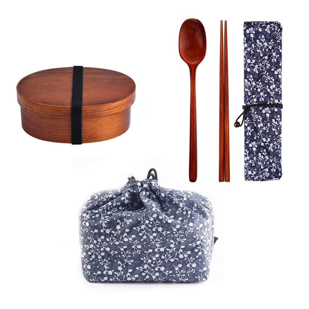 boite-bento-japonaise-avec-baguettes-sac
