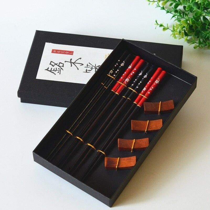 Coffret Baguettes Japonaises et Supports Sakura
