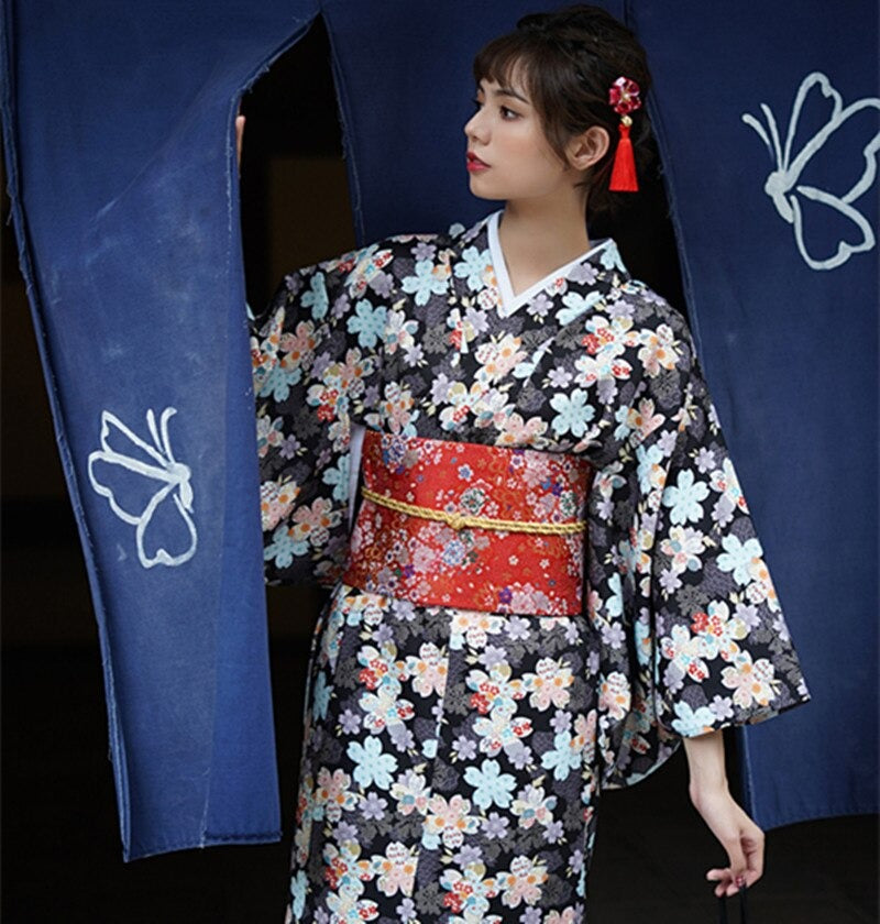 Kimono Japonais Femme Fleuri
